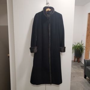 Wool and Cashmere Long Winter Coat